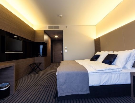 hotel and restaurant air conditioning and ventilation